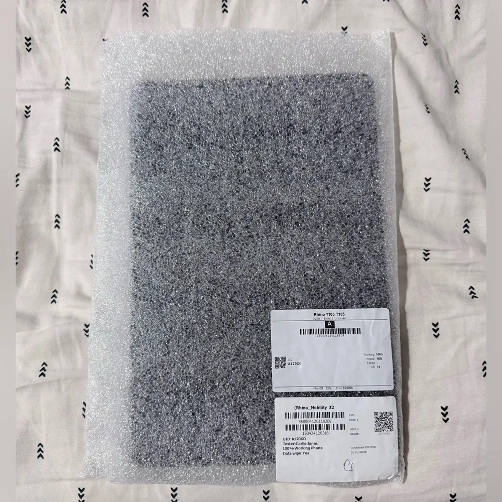 ♥️Rhino T105 32GB Silver Unlocked Tablet♥️